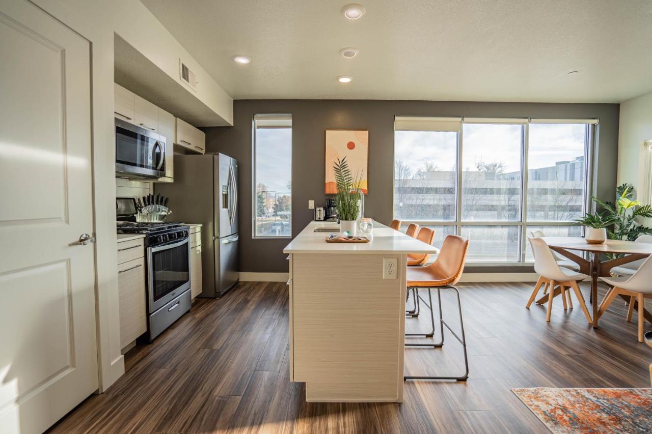 Appartamento Charming Retreat In Heart Of Slc Salt Lake City Esterno foto