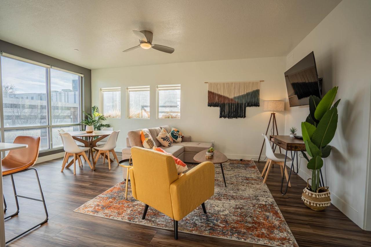 Appartamento Charming Retreat In Heart Of Slc Salt Lake City Esterno foto