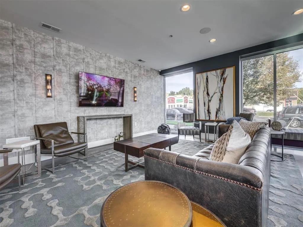 Appartamento Charming Retreat In Heart Of Slc Salt Lake City Esterno foto